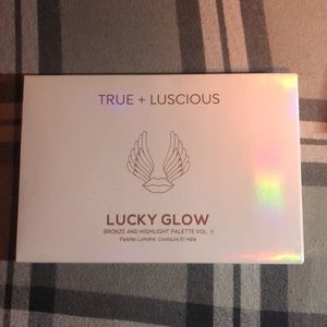 True + Luscious "Lucky Glow" Palette